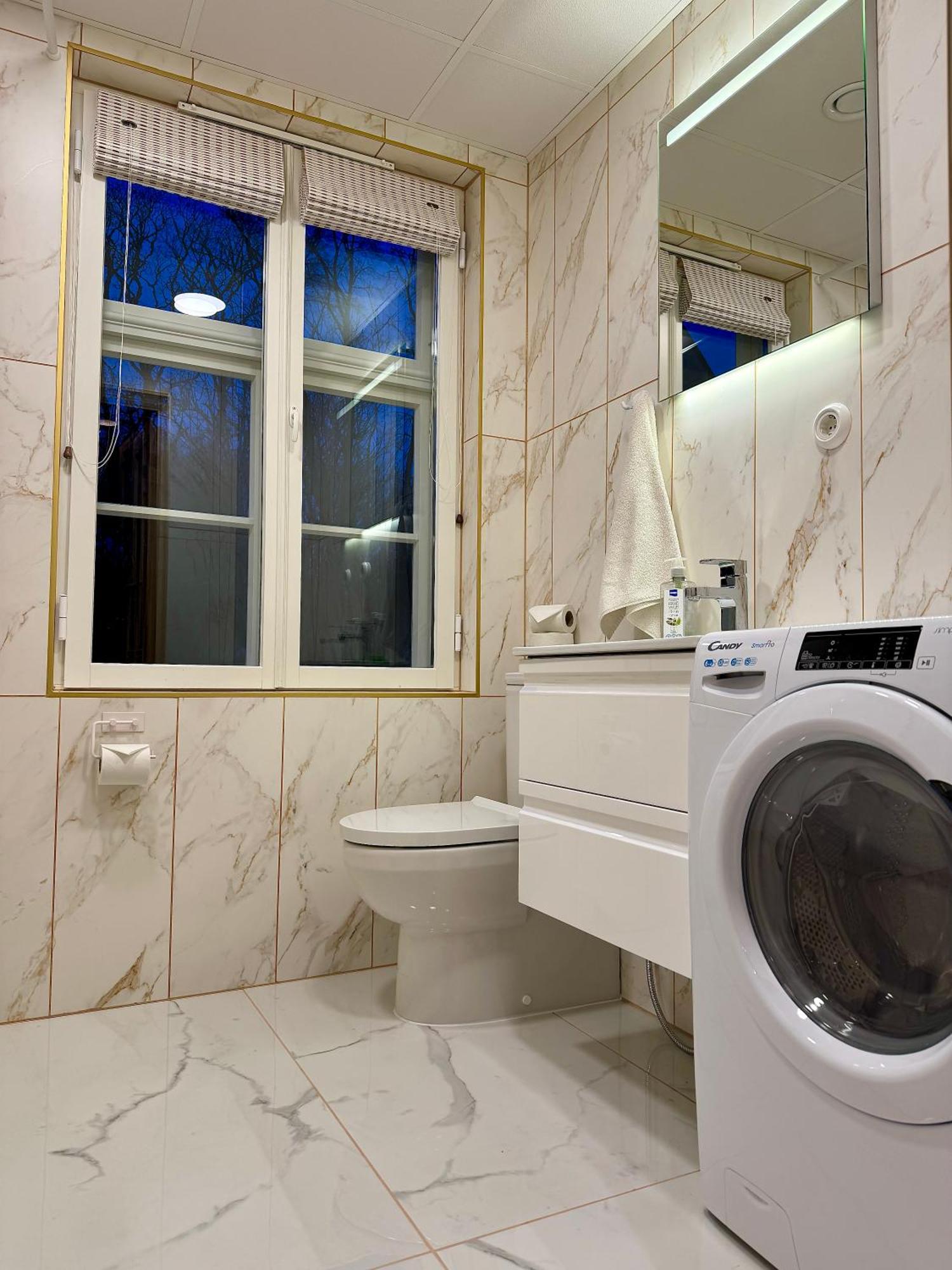 Veski Apartment Курессааре Екстер'єр фото